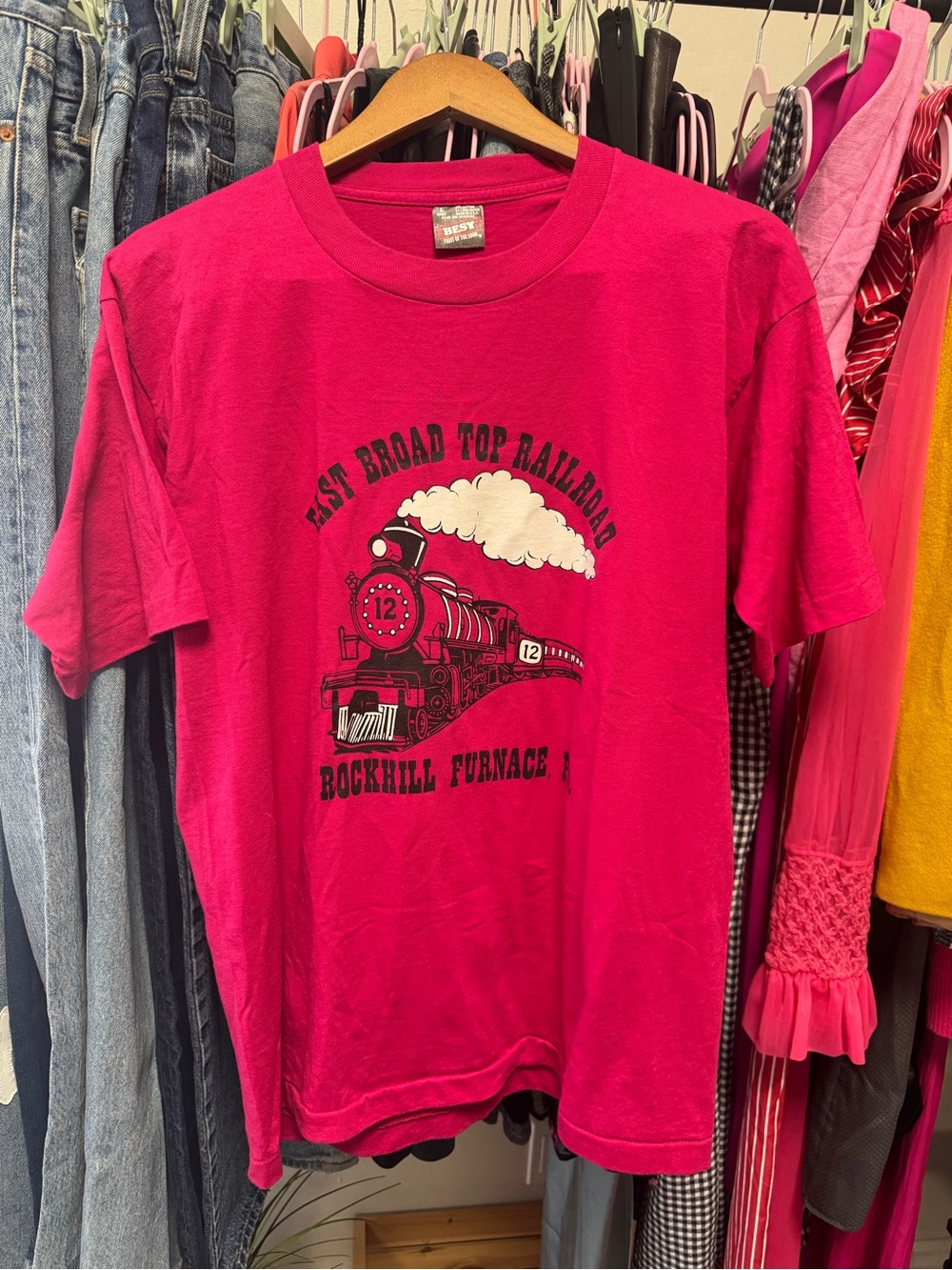 Vintage 90s Fruit of the Loom Best Single Stitch Railroad T-Shirt